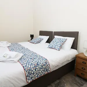 Holiday home Pear Tree, York